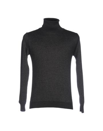 6*03 Seizerotre Turtlenecks