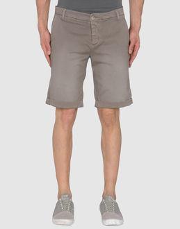 Kaos Bermudas