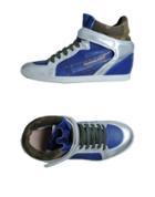Esseutesse High-top Sneakers