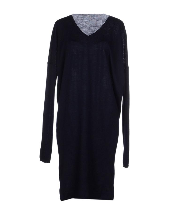 Ainosonia Knee-length Dresses