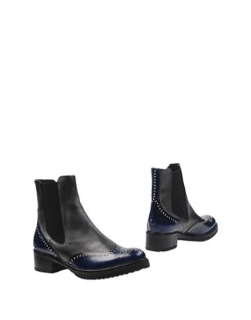 Stelle Monelle&reg; Ankle Boots