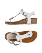 Cantarelli Toe Strap Sandals