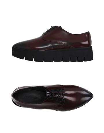 87 Vic Matie Lace-up Shoes