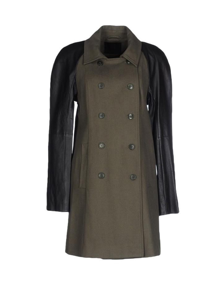 Gestuz Coats