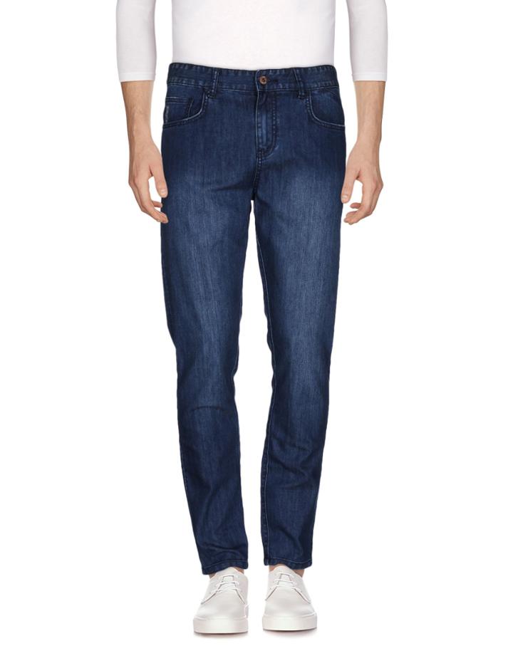 Globe Jeans