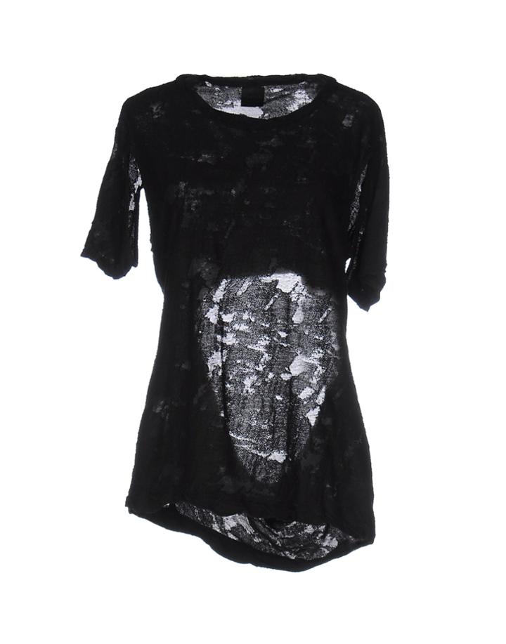 Tvscia T-shirts