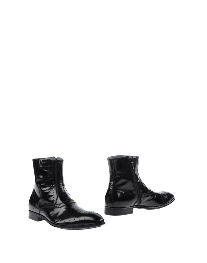 Debut Line Ankle Boots