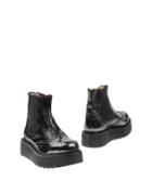 Private Ankle Boots