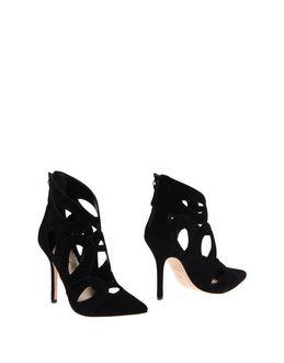 Isa Tapia Ankle Boots