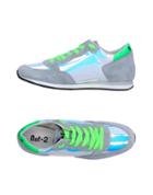 Nat-2 Sneakers
