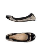 Lara Manni Ballet Flats