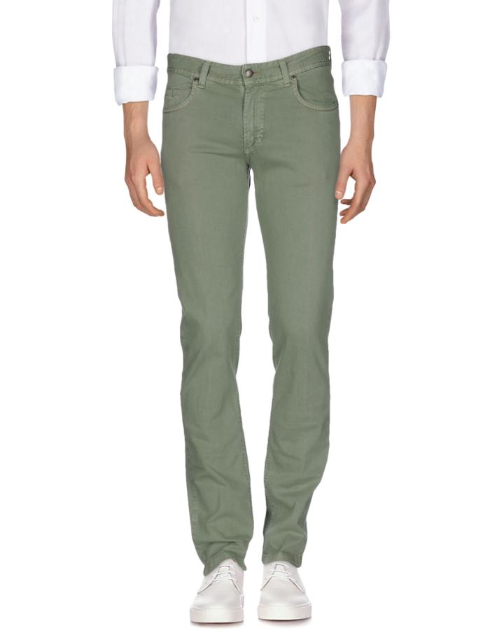 Quattro. Decimi Jeans