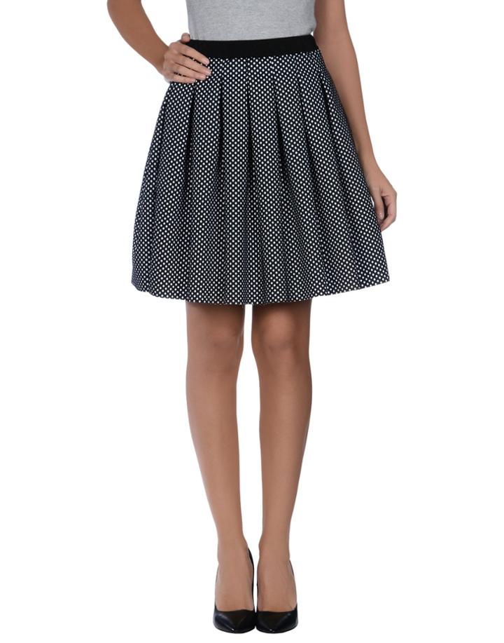 Pas De Quoi Knee Length Skirts