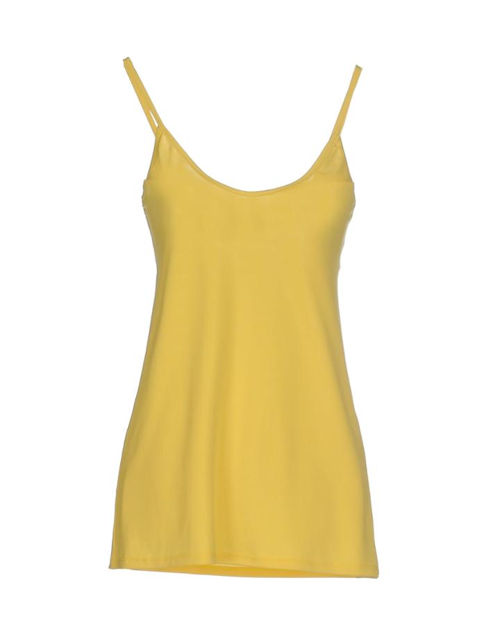 Alessandro Legora Tops