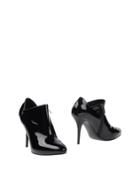 Ninalilou Booties