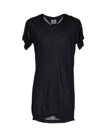 Zam Barrett T-shirts