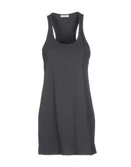 E Go' Sonia De Nisco Tank Tops
