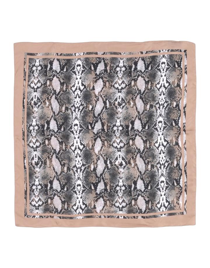 Sin Quanone Square Scarves