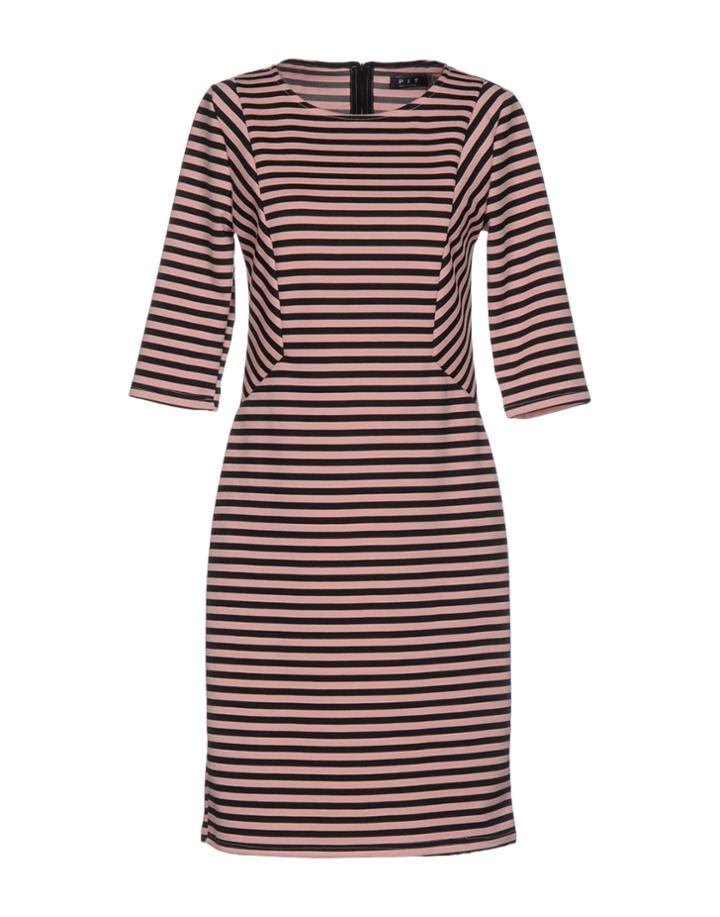 Pit Amsterdam Knee-length Dresses