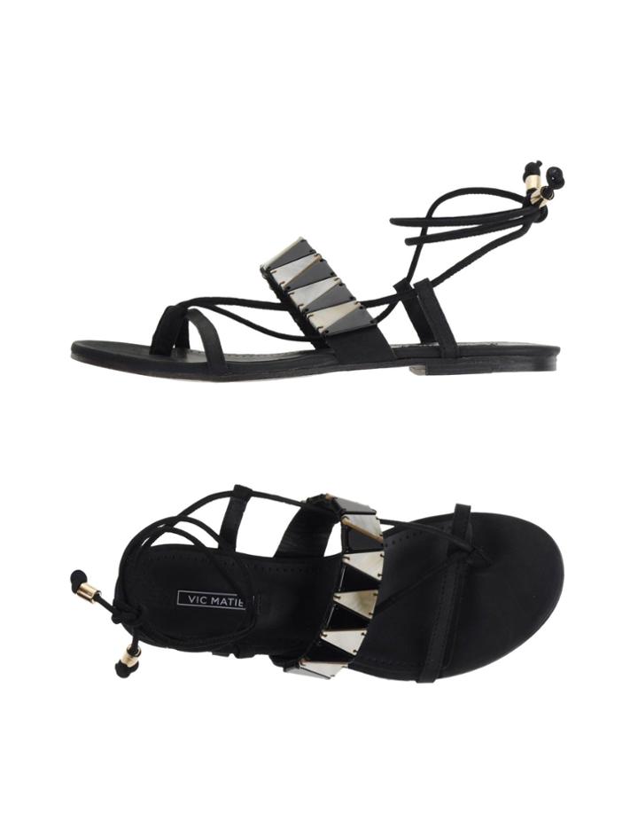 Vic Matie Toe Strap Sandals