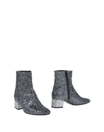 Carraro Ankle Boots