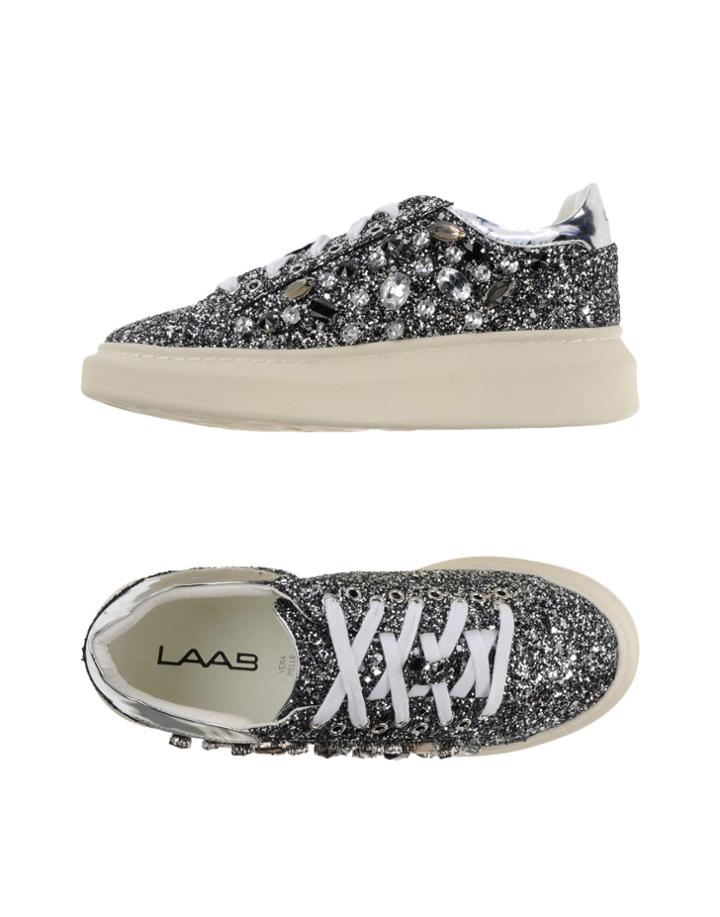 Laab Sneakers