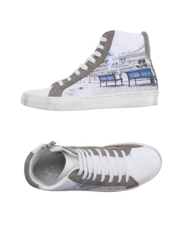Y Not? Sneakers