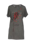 L.i.r.i.c.a. T-shirts