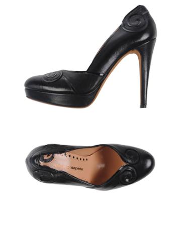Salvadorsapena Pumps