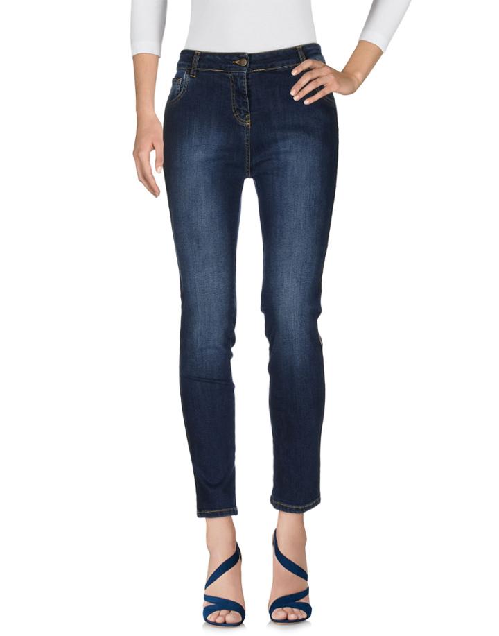 Amn  Jeans