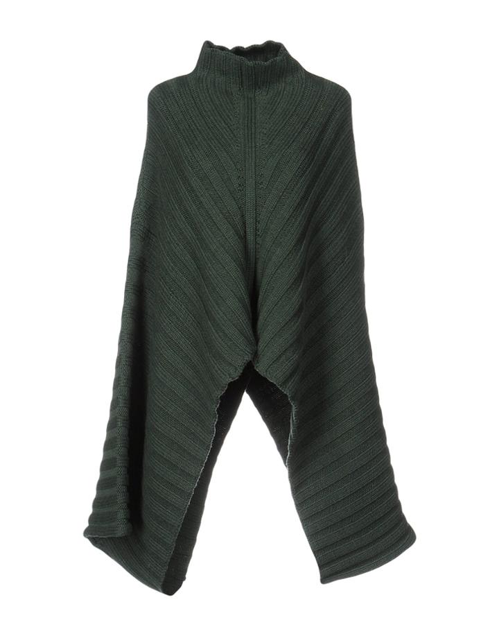 Plein Sud Capes & Ponchos