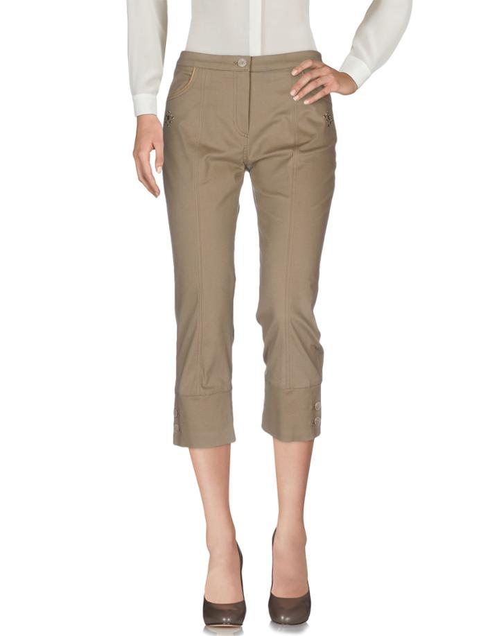 Merry Go 3/4-length Shorts