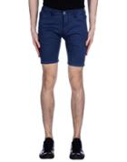 Exclusive Bermudas