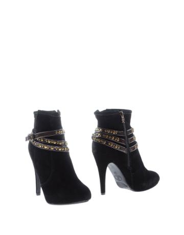 Xti Ankle Boots