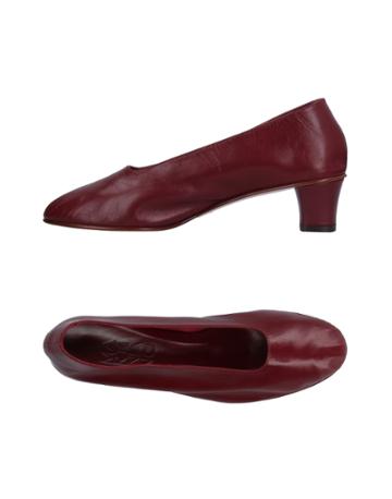 Martiniano Pumps