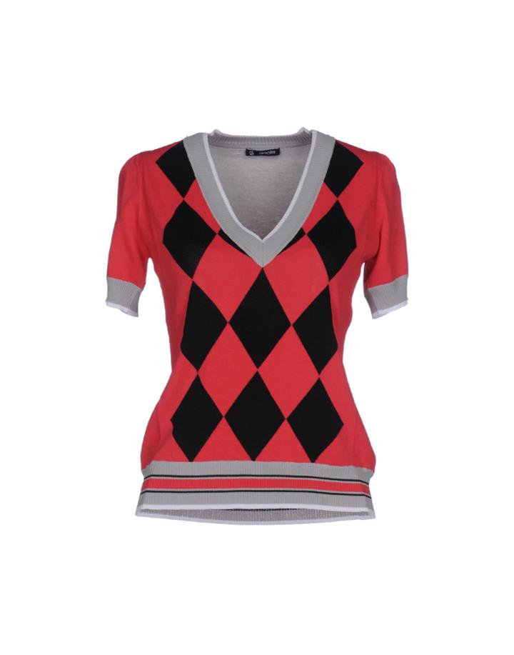 Caract Re C24 Sweaters