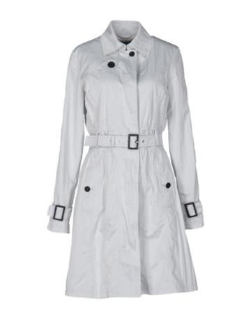 Caract Re C24 Overcoats