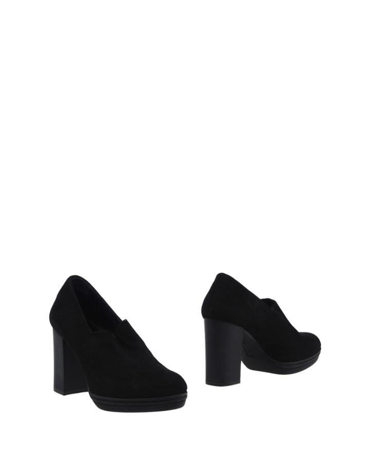 Victoria Wood Booties