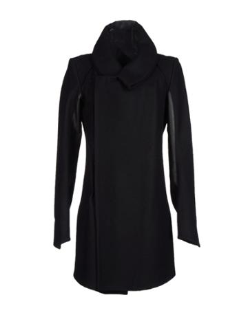Ypsilon Coats