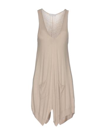 Unee+o Short Dresses