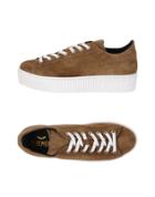 Bleemer Sneakers