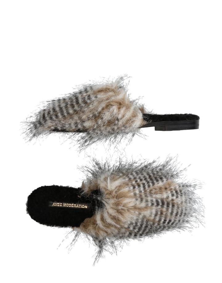 Avec Mod Ration Slippers