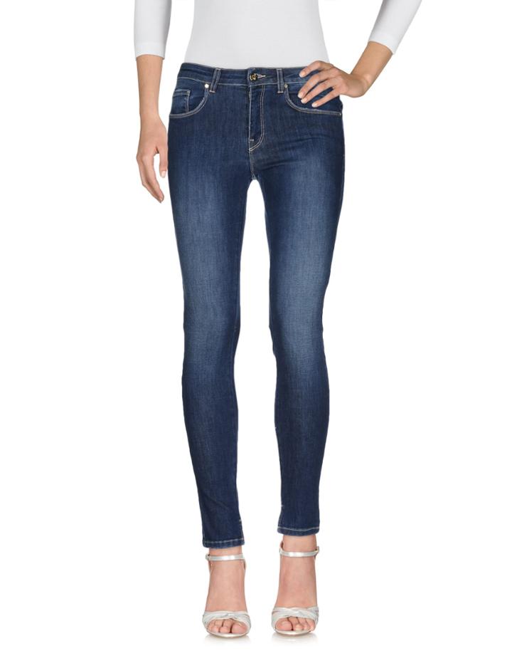 Beatrice. B Jeans