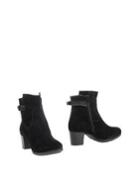 Donna Soft Ankle Boots