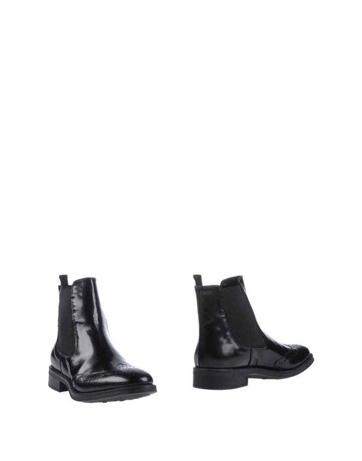 Alan Jurno Ankle Boots