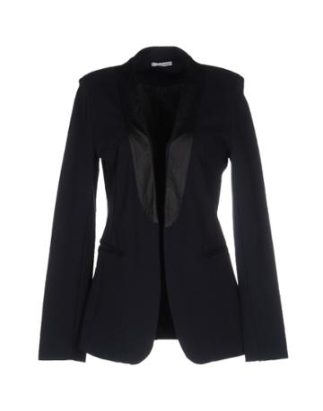 Odieuses Blazers