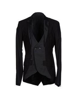 Andrew Mackenzie Blazers