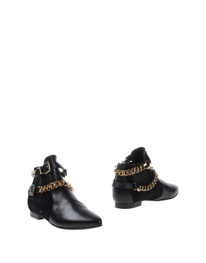 Chiara Ferragni Booties
