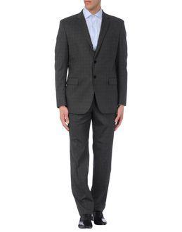 Manuel Ritz Suits