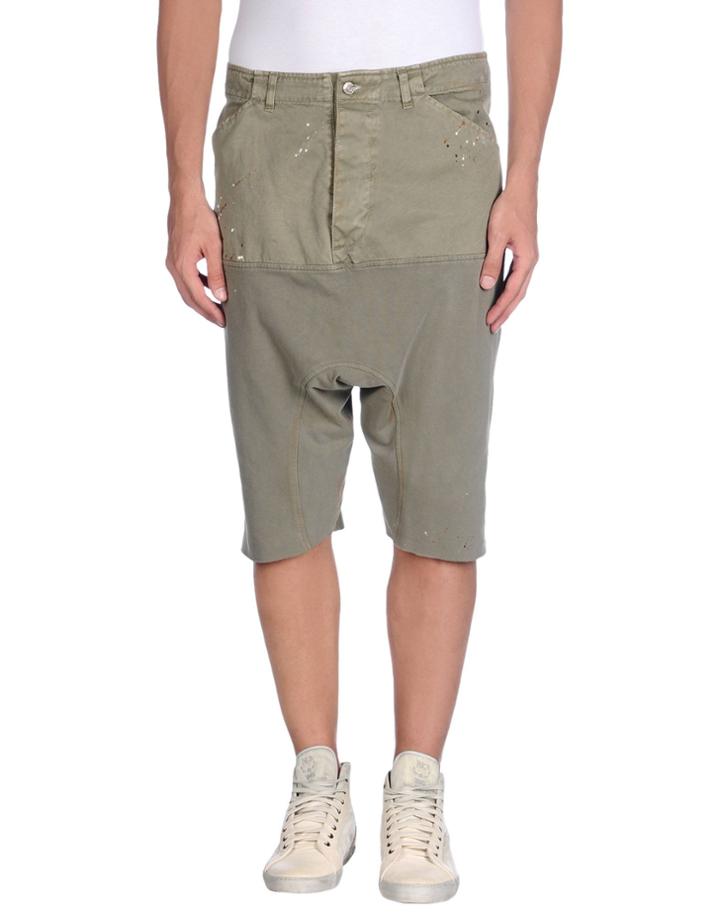 Bad Spirit 3/4-length Shorts